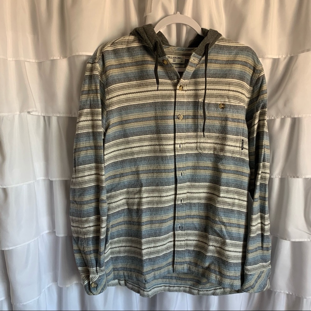 BILLABONG FLANNEL JACKET W/ HOOD